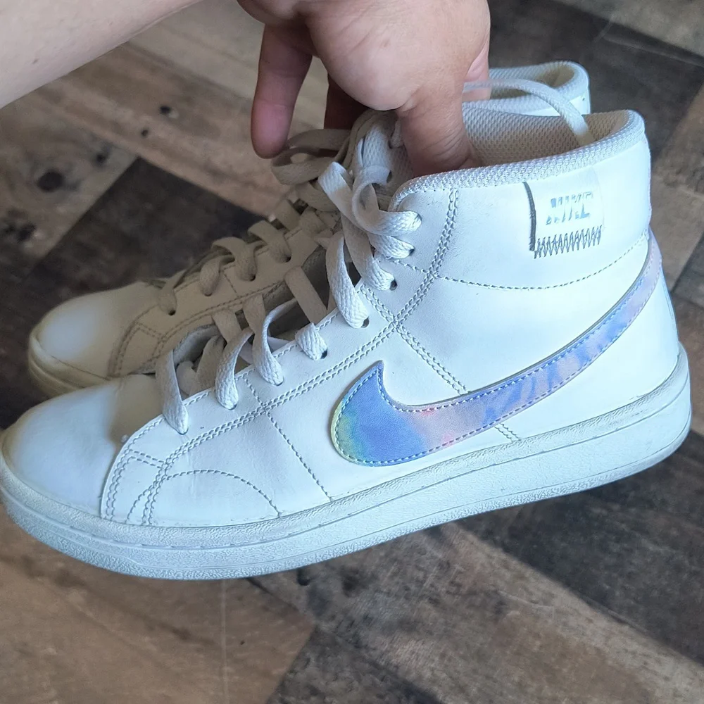 Nike Court Royale 2 Mid High Top Sneakers Sz 7 Women - Picture 14 of 17